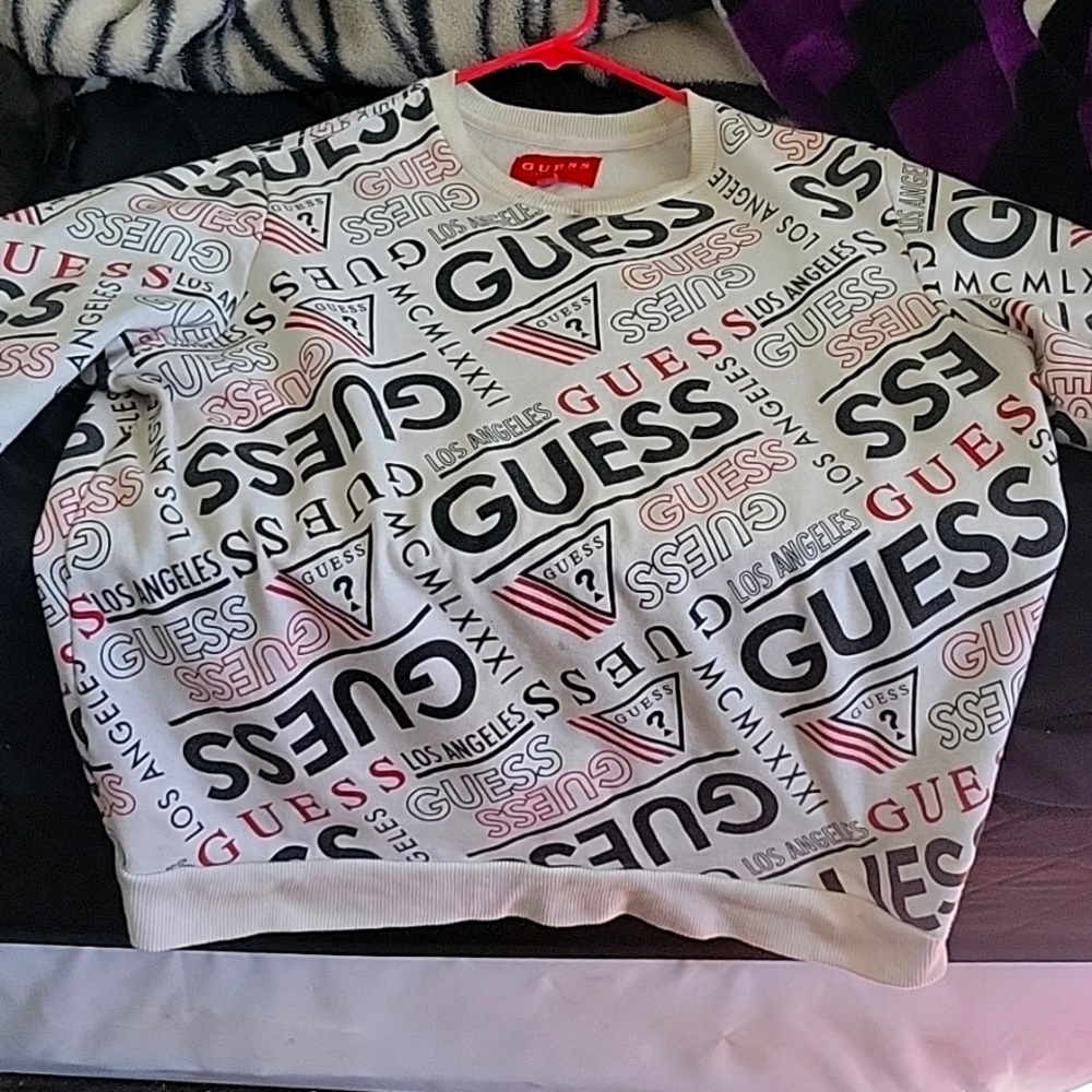 Guess sweater